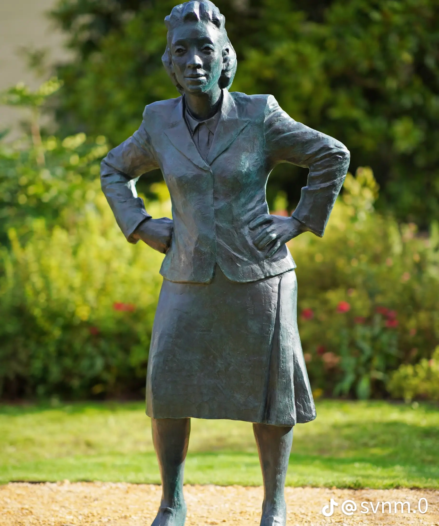 Woman Whose Cells Never Died: The Story of Henrietta Lacks gallery image 2
